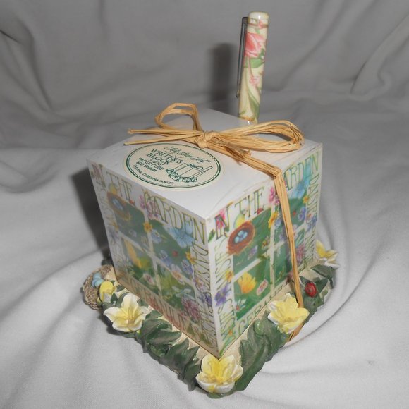 Vtg lady Jane Ltd. porcelain Writer's Block paper Cube 600 sheets w/ pen Gift π - Picture 4 of 9